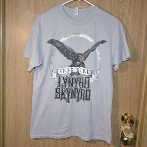 Free Bird Lynyrd Skynyrd 2019 last of the street survivors grey shirt